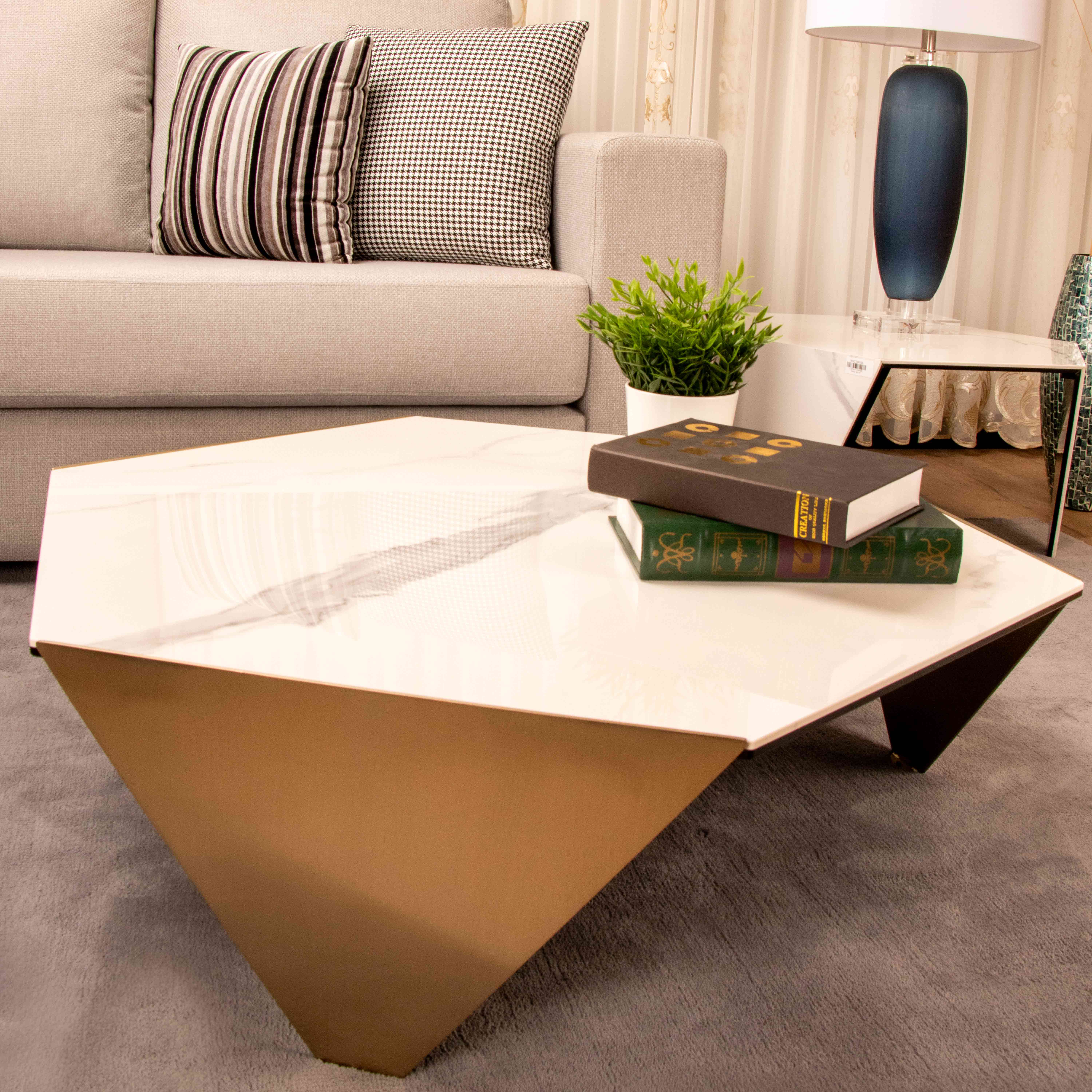 CJ978A-1 COFFEE TABLE WHITE & GOLD