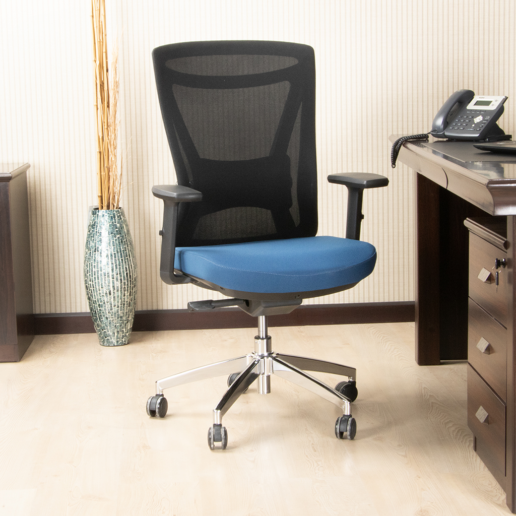 Z-E328 M/BK CHAIR BK MESH BLUE SEAT B/FM