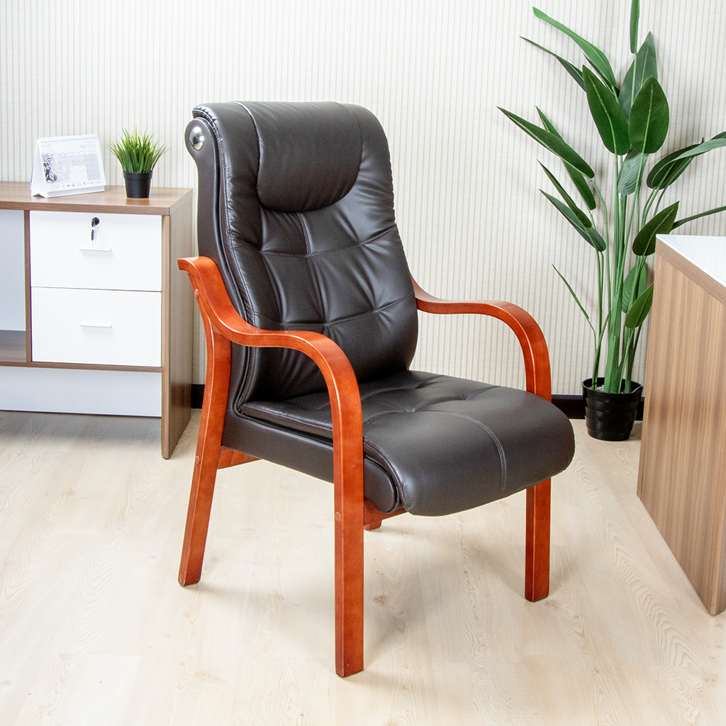 E150 VISITOR CHAIR BROWN PU012