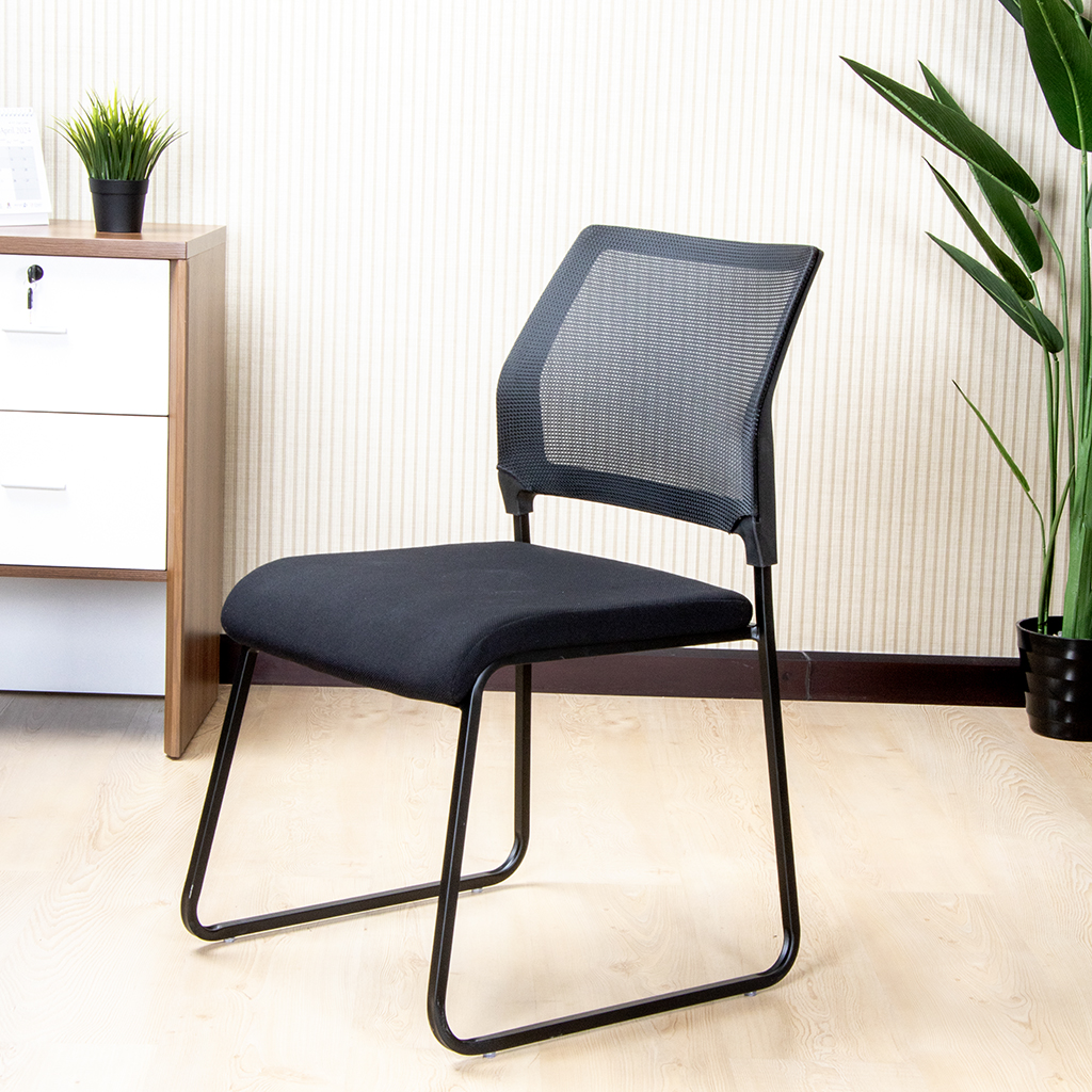VICO TRAINING CHAIR BLACK