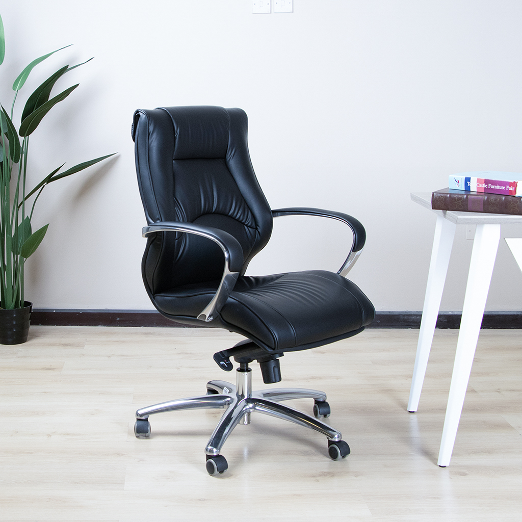 F247 MEDIUM BACK CHAIR BLACK