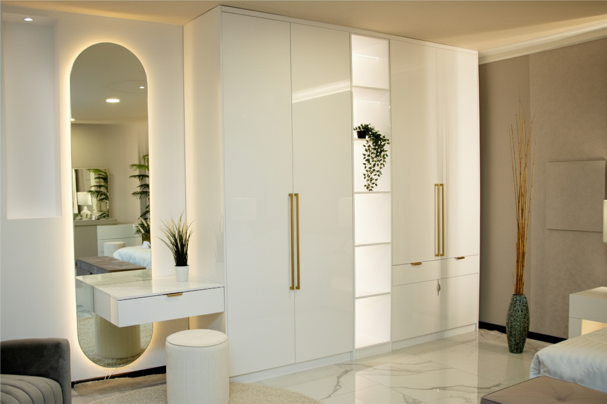 Khashabi Wardrobe L3900 H2795MM