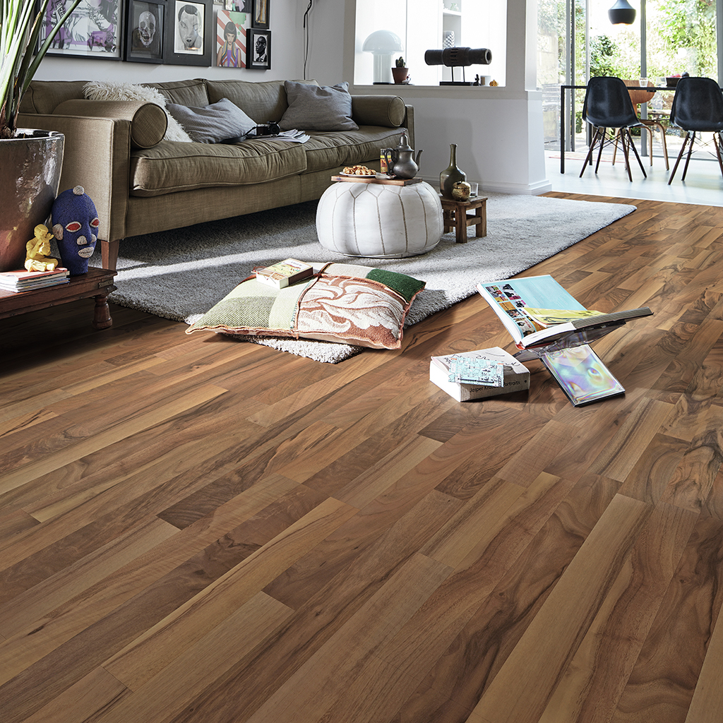 LC 55 FLOORING DECOR MEISTER WALNUT 211