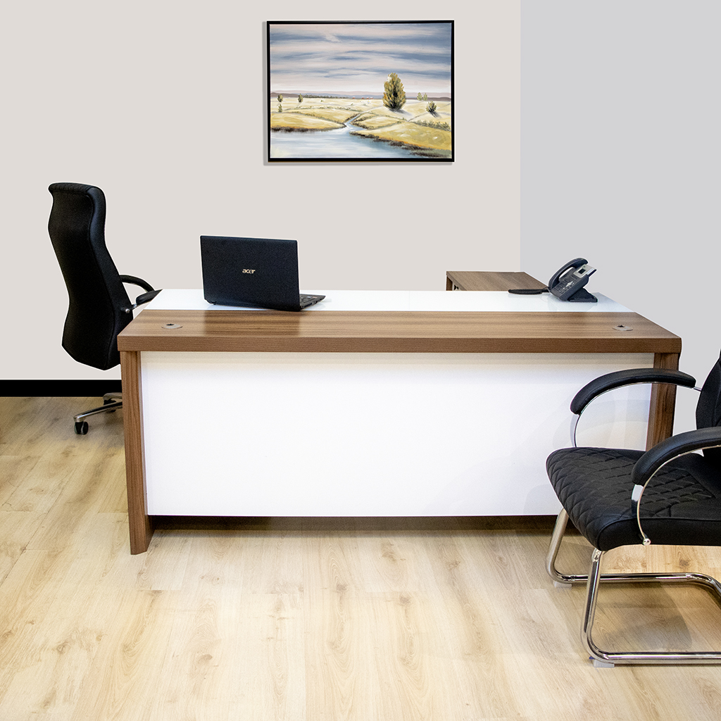 QA90818B EXECUTIVE TABLE-SUPER WHIT